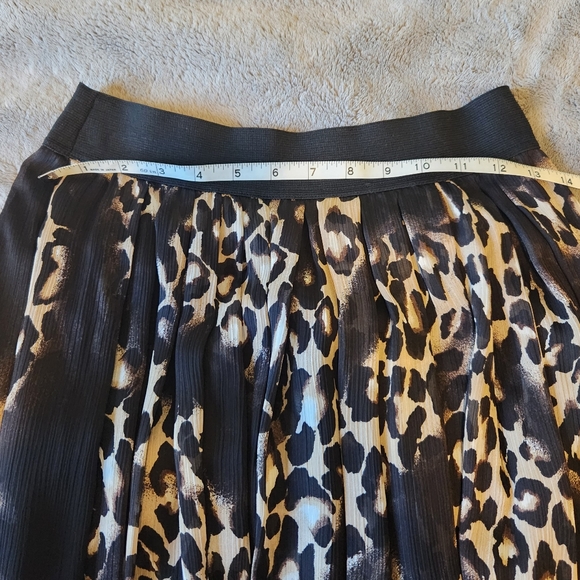 WHBM Black Leopard Long Maxi Skirt Size 2 - Picture 3 of 6